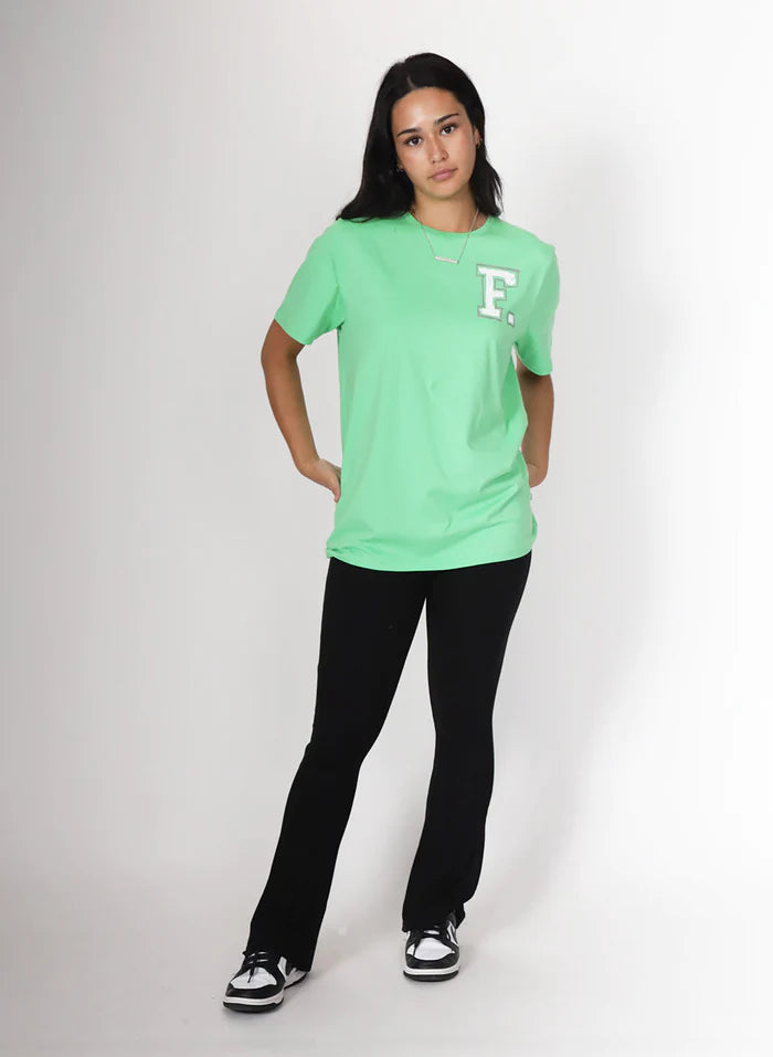 Federation Staple Tee Big F in Apple