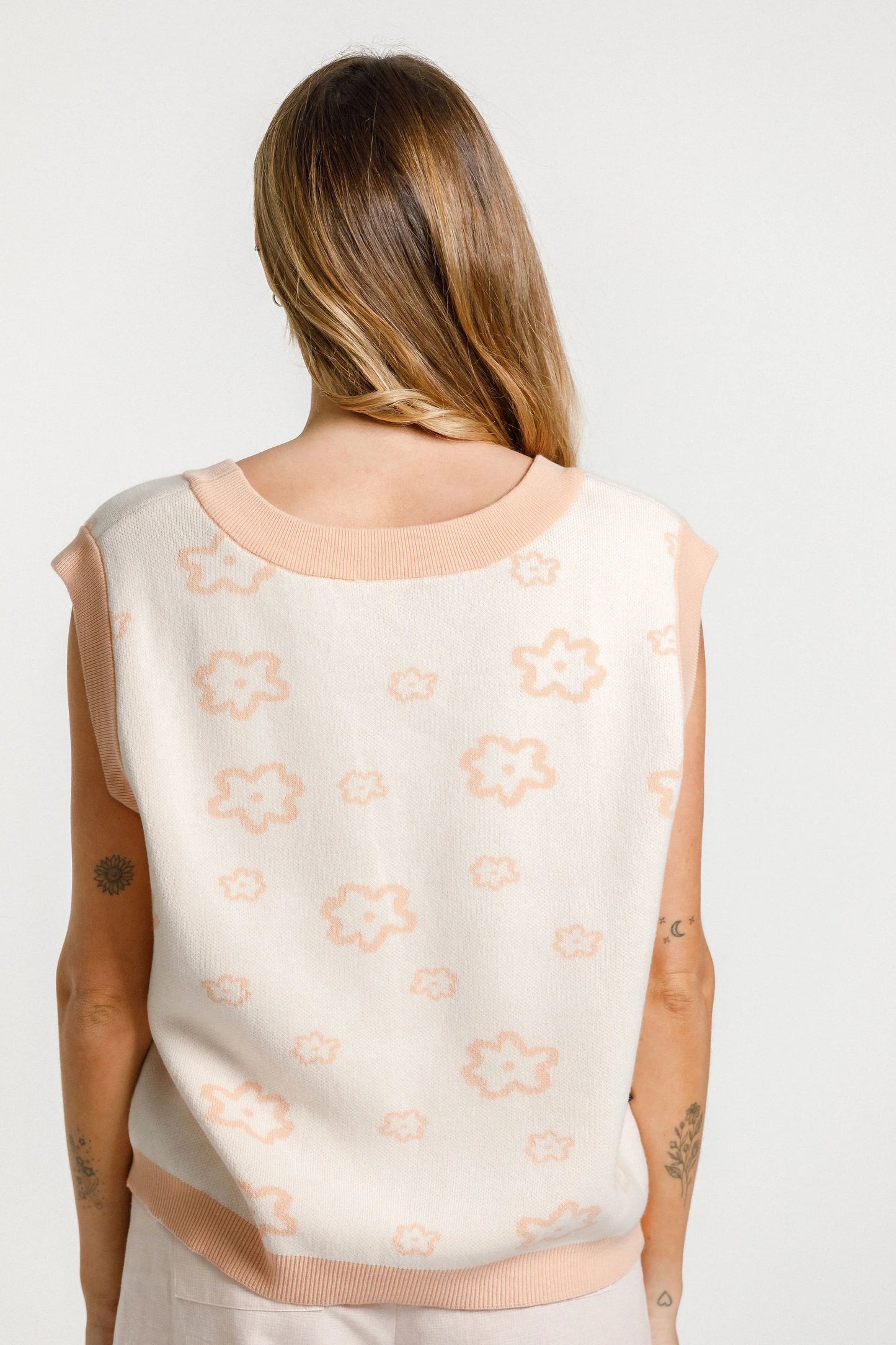 Thing Thing Rosie Vest - Milky Garden