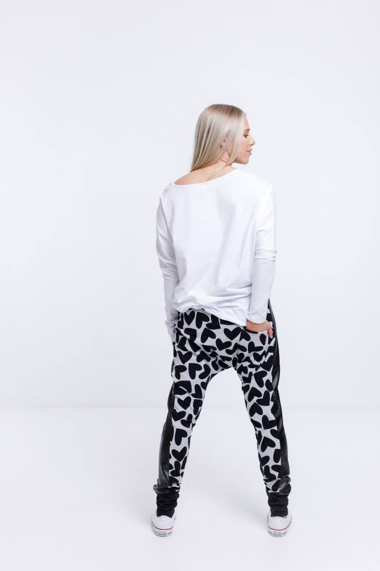 Home Lee Relaxer Pants - Grey Black Heart Print