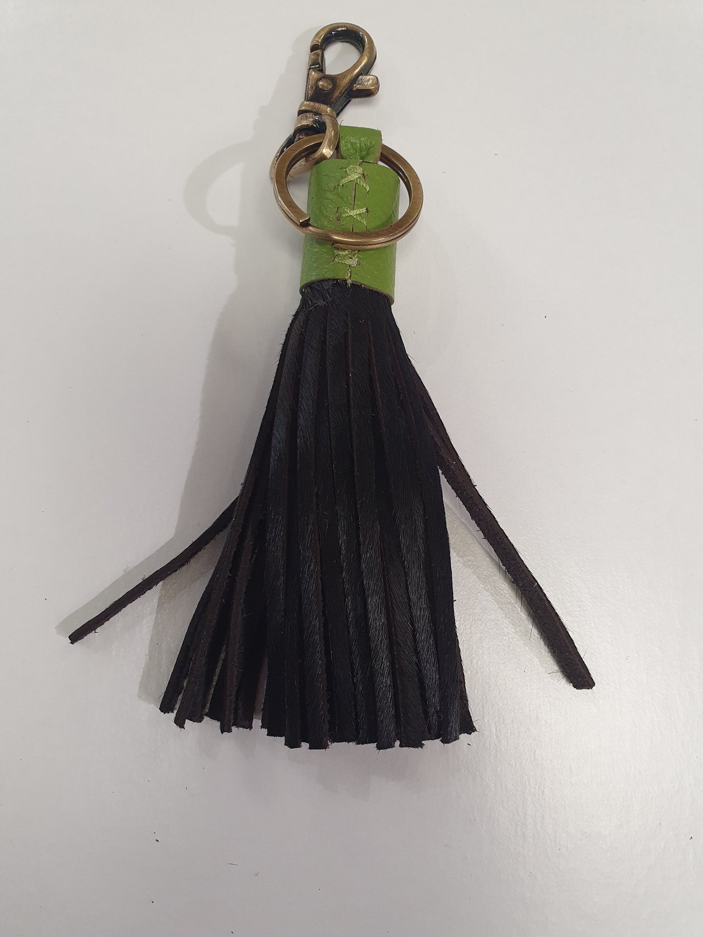 The Design Edge Tassel Cow Leather Keyring