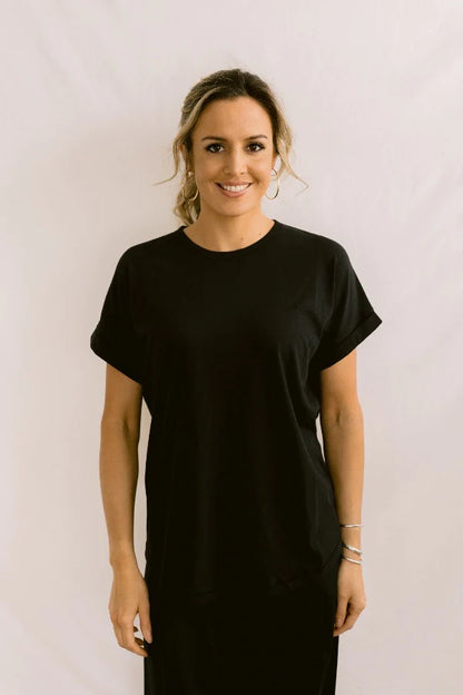 Mazu All you Need Cuff Tee