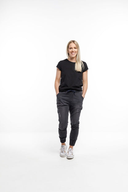 Home-Lee Weekender Jeans - Charcoal Black Wash