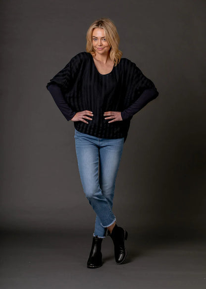 Mi Moso Sara Puff Sleeve Top in Navy or White