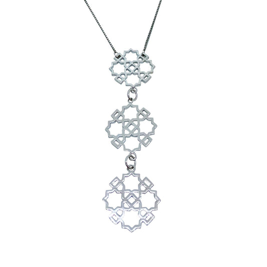 Lindi Kingi Snowflake Necklace Silver