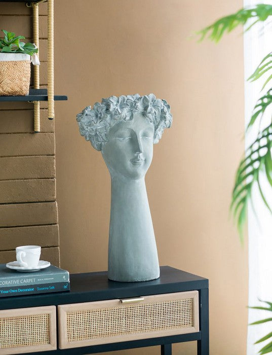 Rembrandt Flower Vase Cement Head