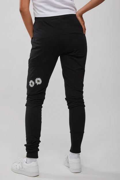 Federation Escape Trackies Black