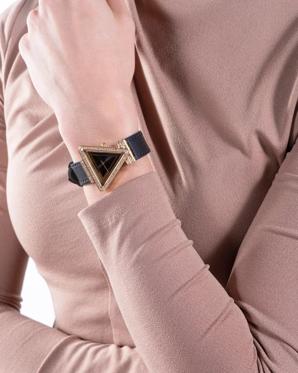 Guess Watch Fame Gold Crystal with Black Leather